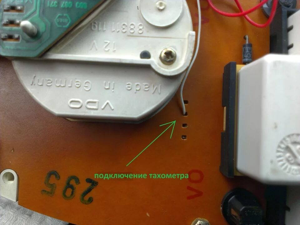 Подключение тахометра ваз 2109 карбюратор Как подключить тахометр на ваз 2109 - фото