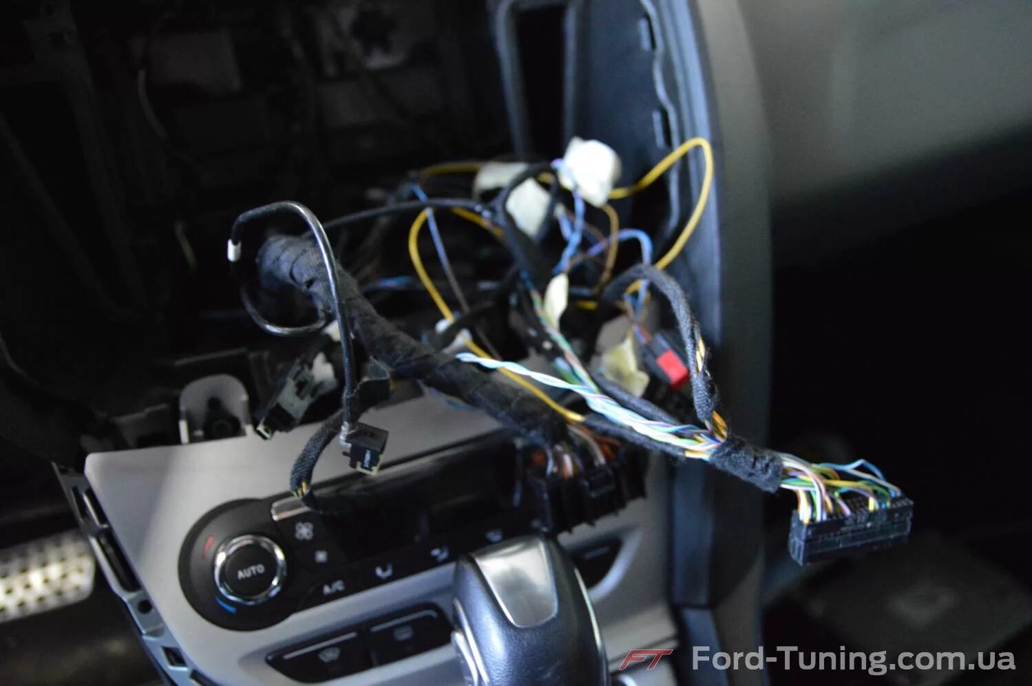 Подключение teyes форд фокус 3 Ford Focus 3 - установка #Sync3 #Синк3 - Ford-Tuning на DRIVE2