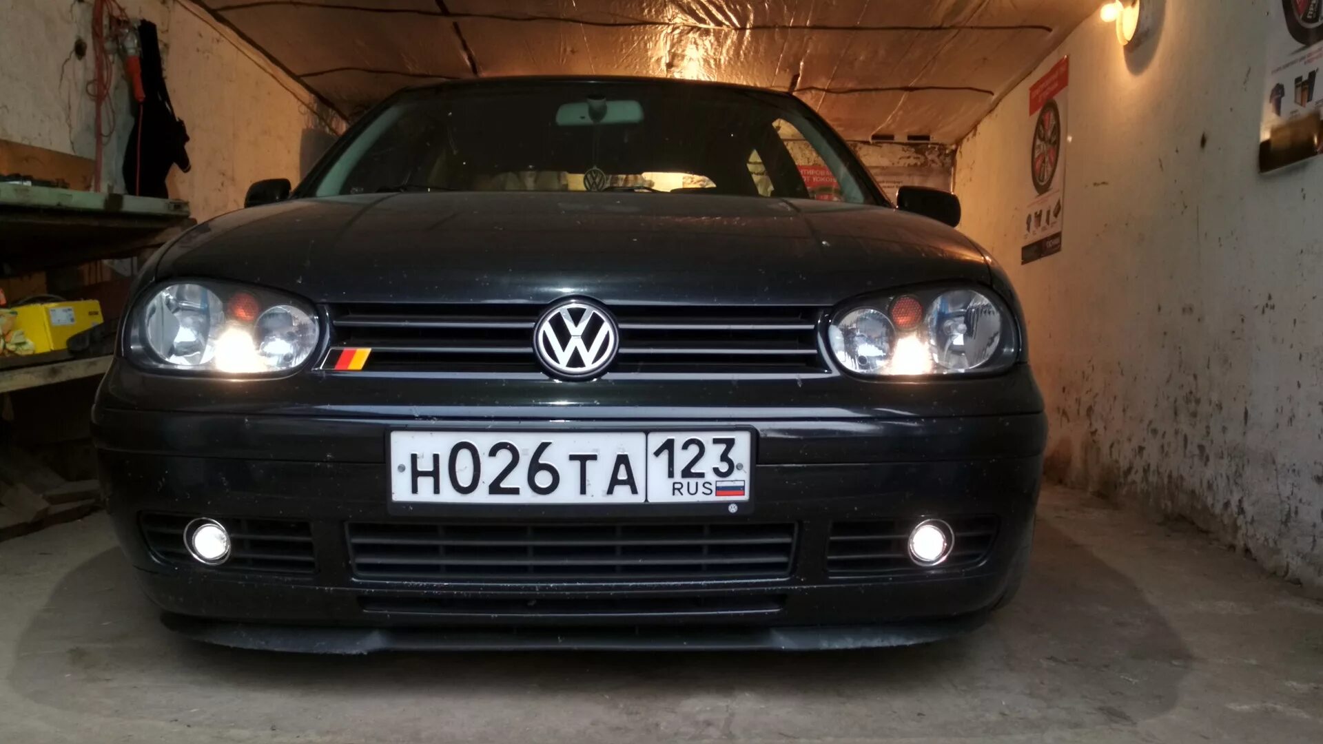 Подключение туманок в фарах гольф 4 ПТФ линзы в бампер - Volkswagen Golf Mk4, 1,6 л, 2001 года электроника DRIVE2