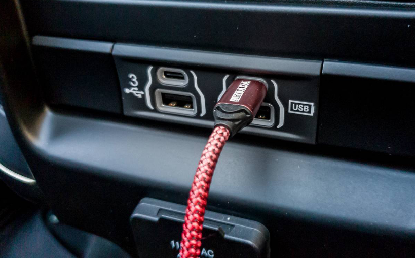 Подключение usb в машину 5 опций, без которых не стоит покупать новый автомобиль Автомобили Дзен