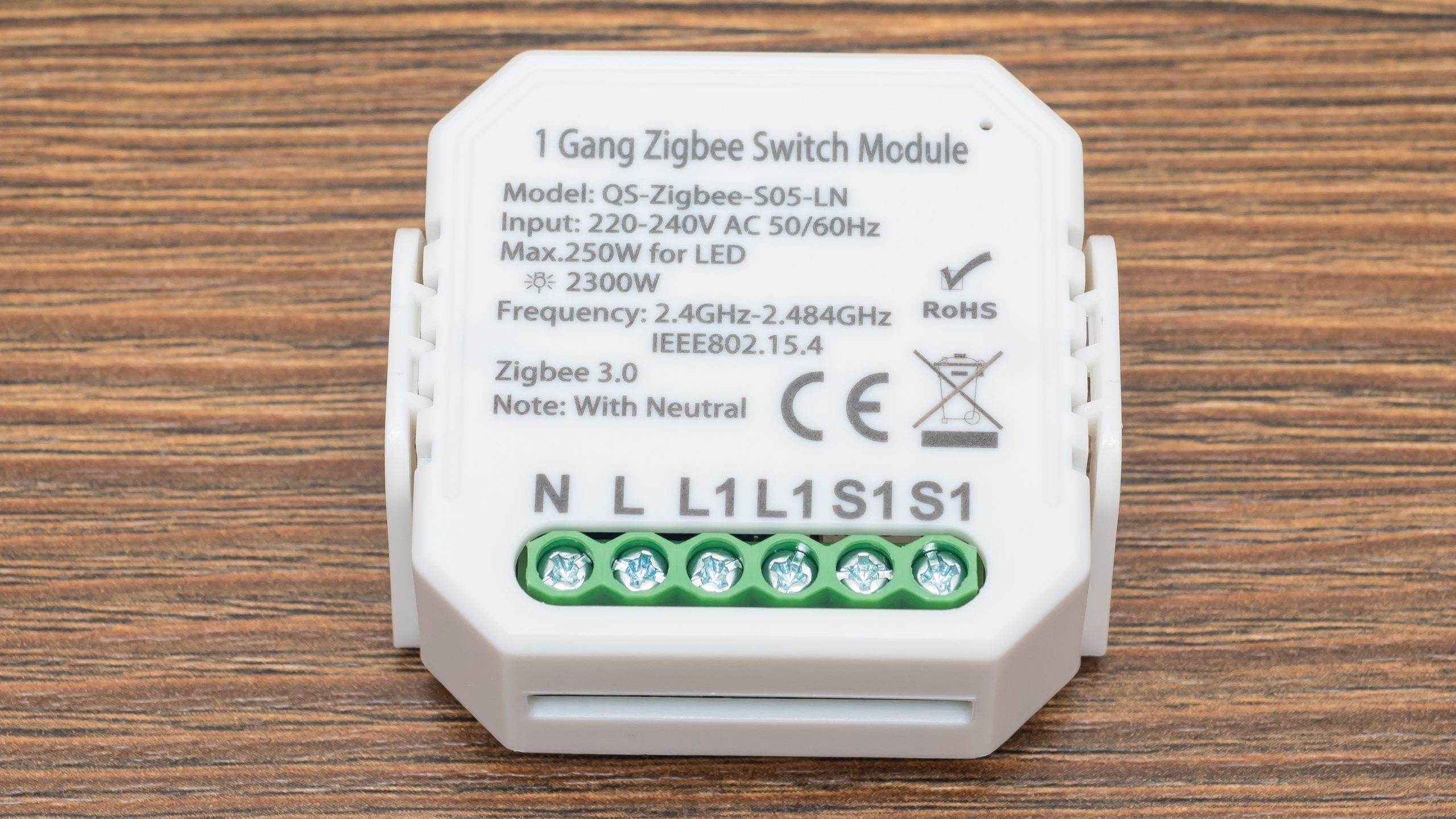 Solved ZigBee busbar relays: status monitoring, Wi-Fi-free control and dedicated