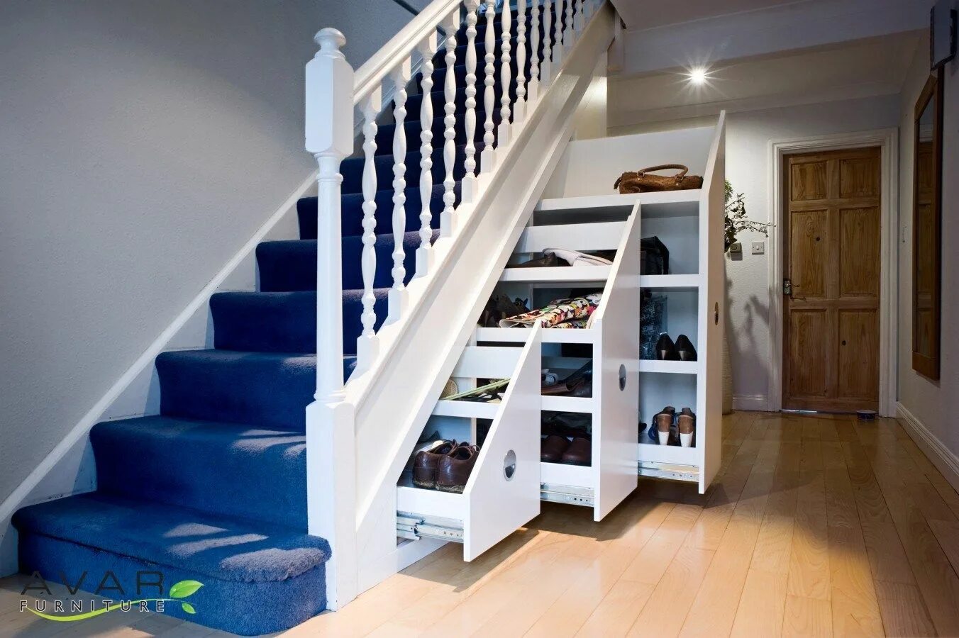 Подлестничное пространство в частном доме фото Joyous Pull Out Storage Under Stairs ... Understairs storage, Staircase storage,