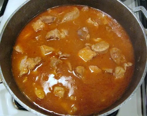 Подлива из свинины пошаговый фото Meat Goulash Russian recipes, Cooking recipes, Food