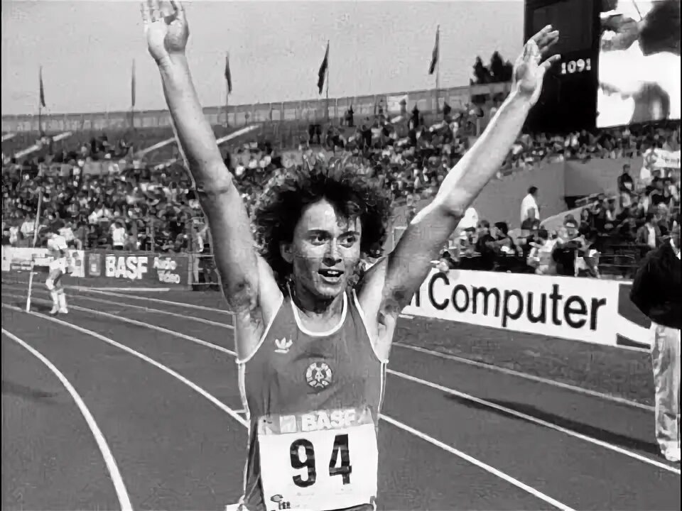 Подмышки ретро фото 1977 July 1 GDR Championships, Dresden, 100m Women Marlies Oelsner Göhr 10 88 WR