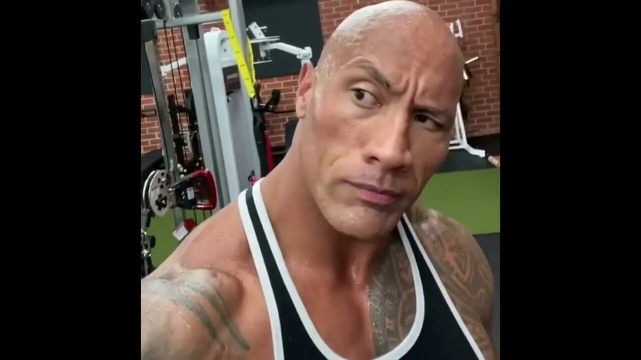 Поднятая бровь фото Dwayne Johnson beep block skyway eyebrow - YouTube