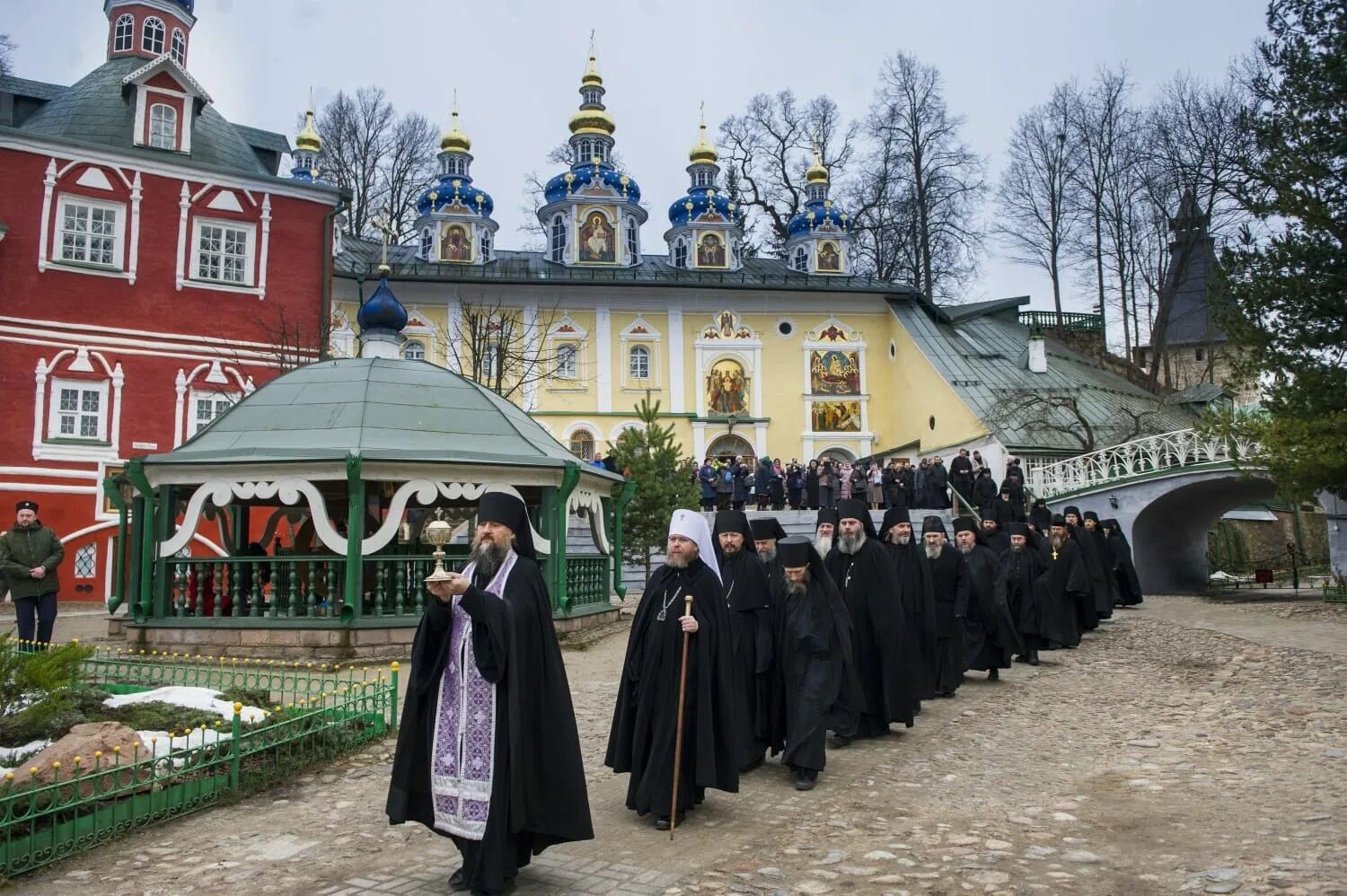 Подписать фото была в монастыре Рождества Богородицы Снетогорский женский монастырь