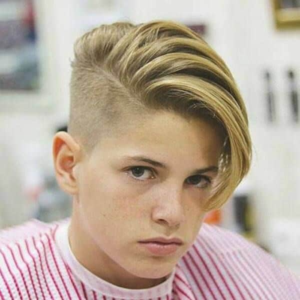 Подростковые прически для мальчиков на средние волосы 10 Alluring Long Hairstyles for Teenage Guys in 2020 - Cool Men's Hair Kids hair