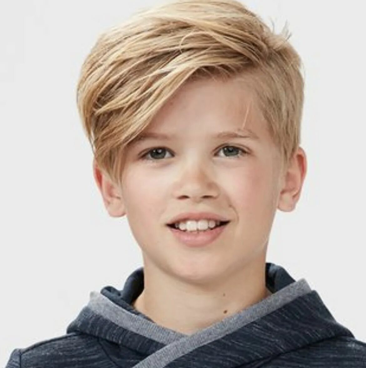 Подростковые стрижки для мальчиков фото 2024 модные Pin on Boy haircuts Boy haircuts long, Kids hair cuts, Boys haircuts long hair