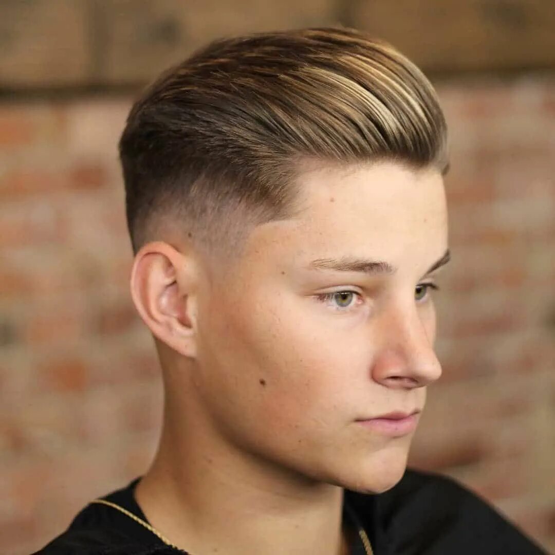 Подростковые стрижки фото 39 Best Men's Haircuts For 2024 (Totally Awesome) Teen boy haircuts, Boy hairsty