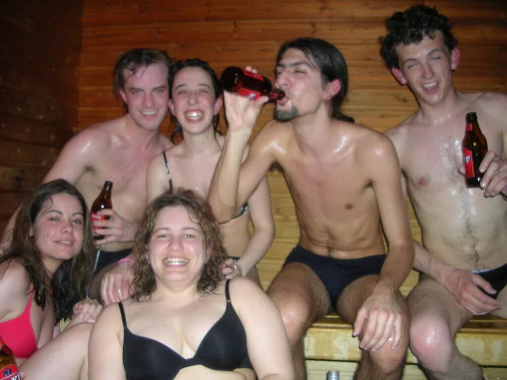 Подруга жены в бане фото It’s getting hot in here! Conversations in Gurnell Leisure Centre’s Sauna, Green