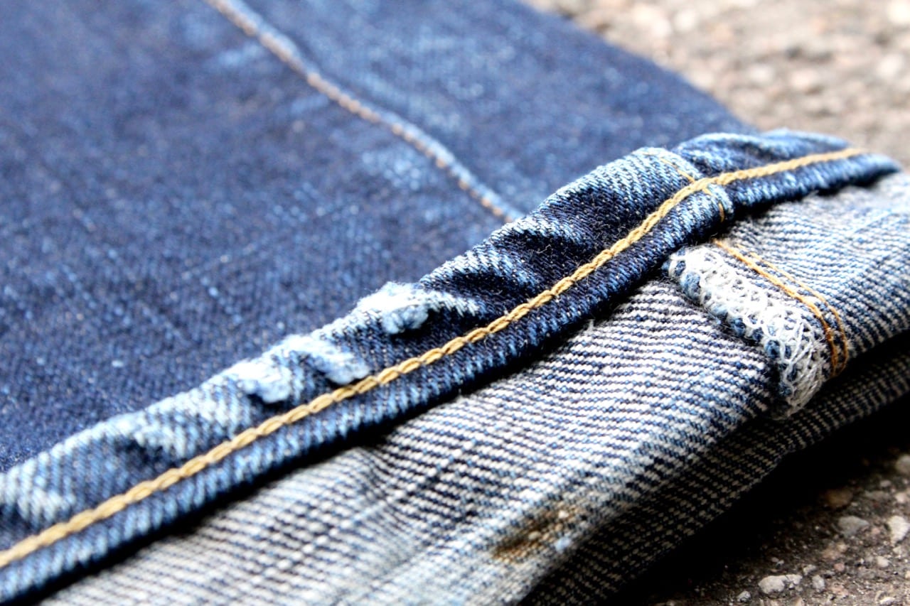 How to Shorten Jeans with Original Hem Original hem, How to hem pants, Hemming j