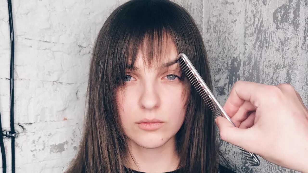 Подстричь челку в домашних условиях фото how to cut curtain bangs, most popular fringe in 2020 - YouTube