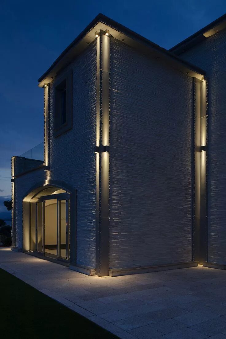 Подсветка дома снаружи варианты Villa Punta Pennata - L&L Luce&Light Facade lighting, Architectural lighting des