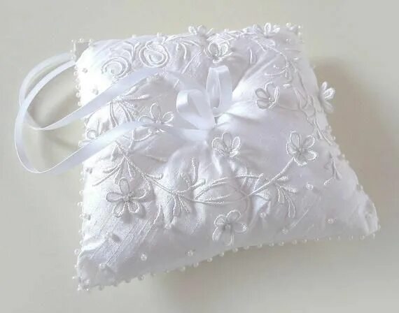 Подушечка для колец фото Custom Ring Bearer Pillow Custom Embroidered Wedding Ring Etsy in 2022 Custom ri