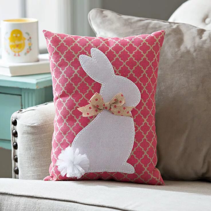 Подушка своими руками для декора в подарок Pink Quatrefoil Bunny Pillow Easter pillows, Sewing pillows, Pillows