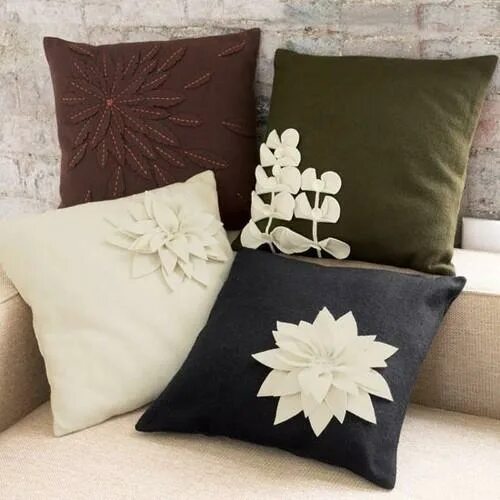 Подушки декоративные на диван своими руками фото Cushions at Best Price in Delhi - ID: 3210055 Kansbar Exports & Trading Pvt Ltd.