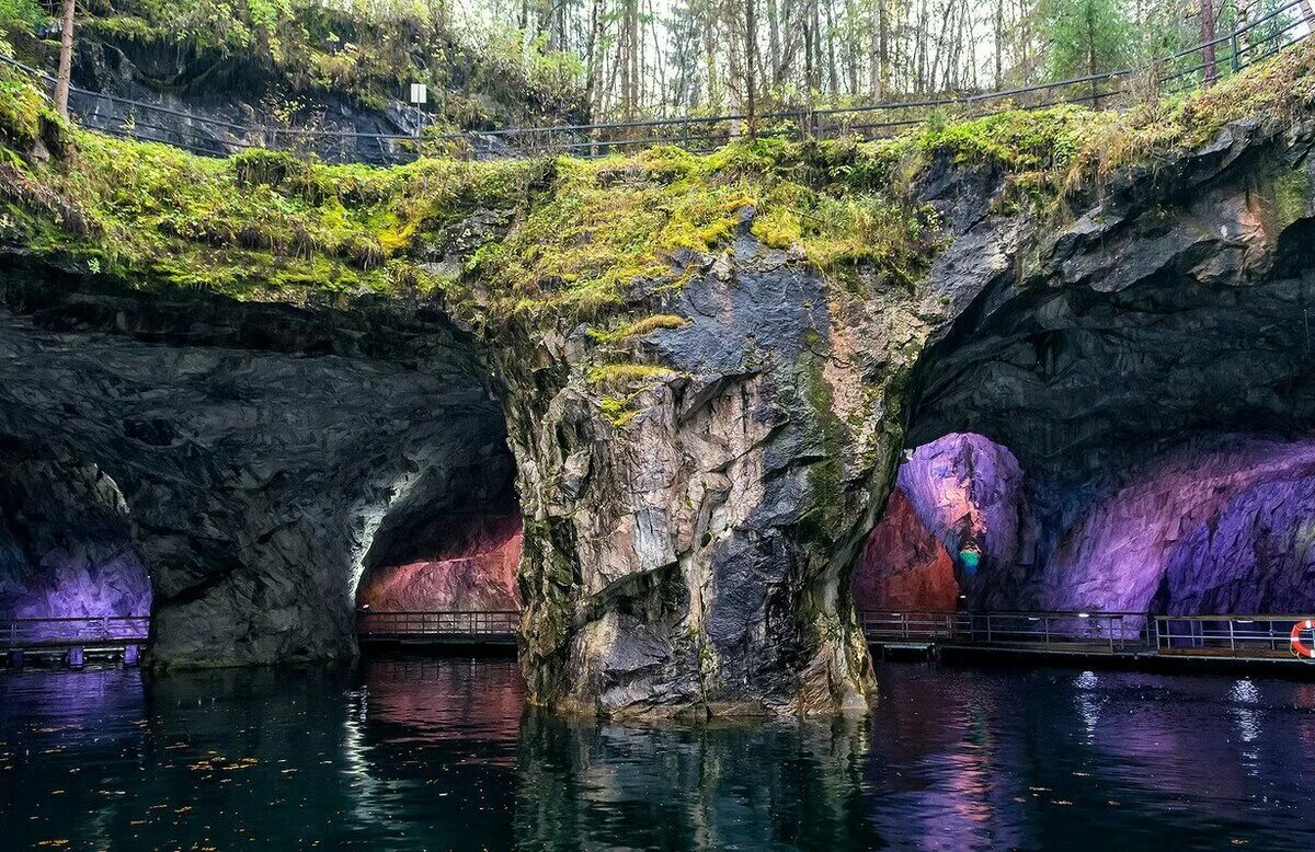 Подземное озеро рускеала фото Подводные пещеры Рускеала DivePerm Дзен