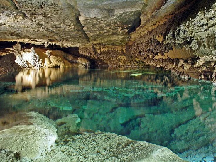 Подземные воды фото The Turquoise Lake (pictured here) is a highlight of the Scenic Cave Tour at For