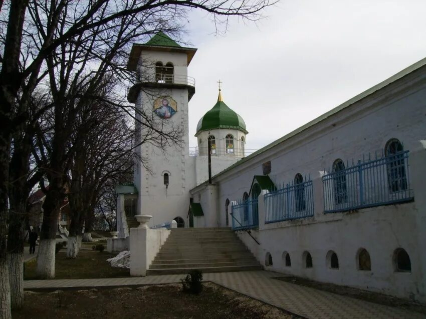 Подземный монастырь республика адыгея майкопский район фото Михаило-Афонская Закубанская пустынь. Церковь Троицы Живоначальной, Победа (Майк