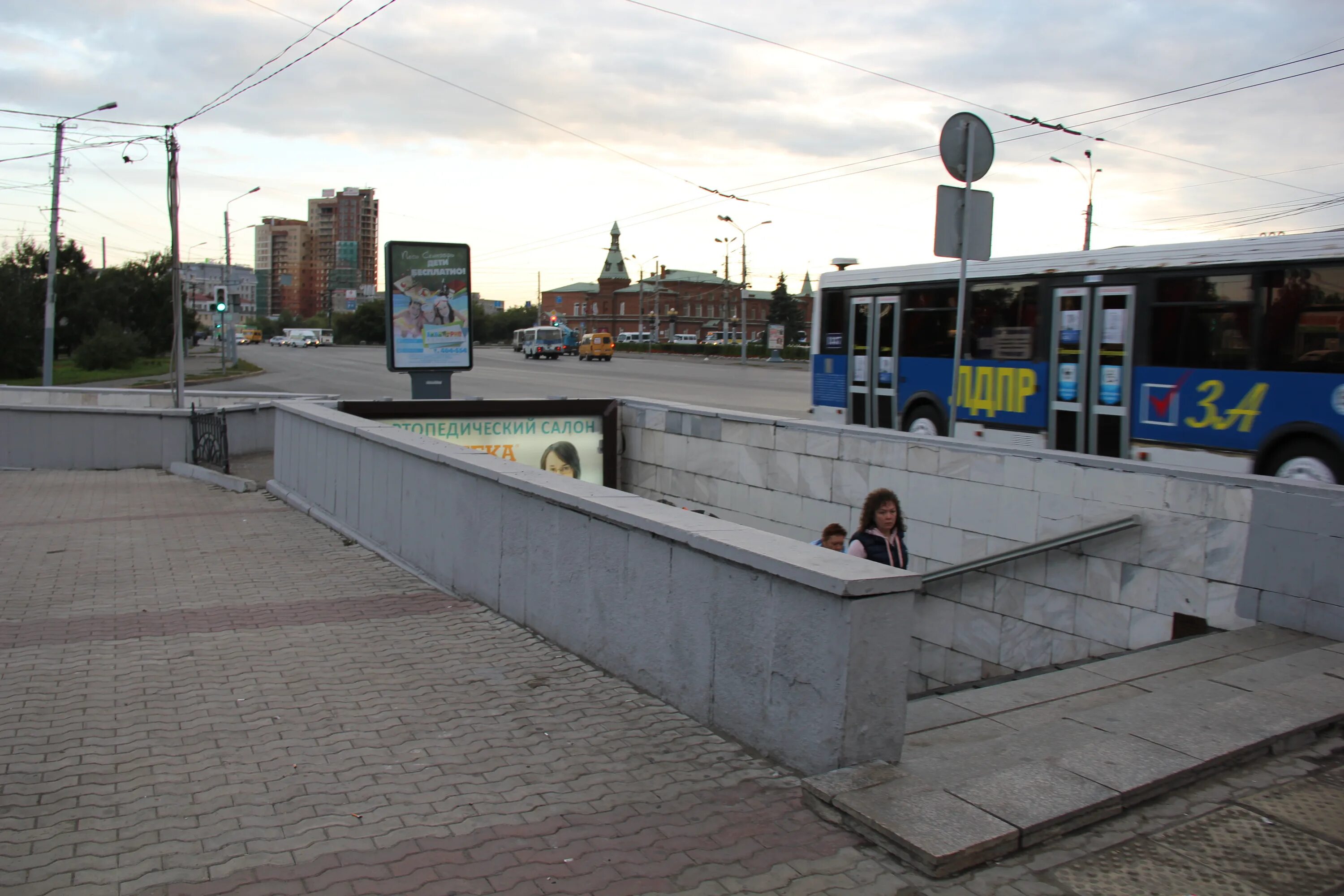 Подземный переход в омске фото Подземный пешеходный переход - Омск