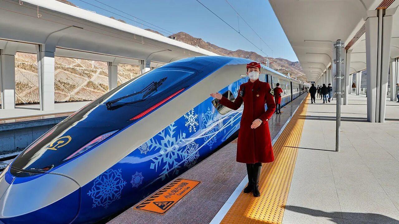 Поезд будущего фото Self-driving bullet train for the Beijing Winter Olympic Games makes debut - You