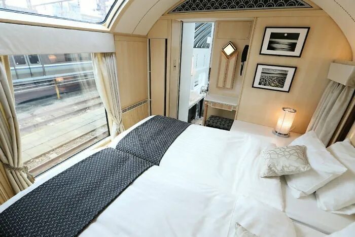 Поезд экспресс фото внутри Japanese Sleeper Trains Look Ordinary From Outside But Their Interiors Are A Pea