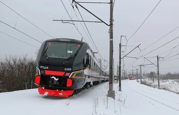 Поезд эп2д фото Электропоезда ЭП2ДМ-0300 и ЭС2Г-136. ЭК ВНИИЖТ, Щербинка. Москва 14.02.2023 2023