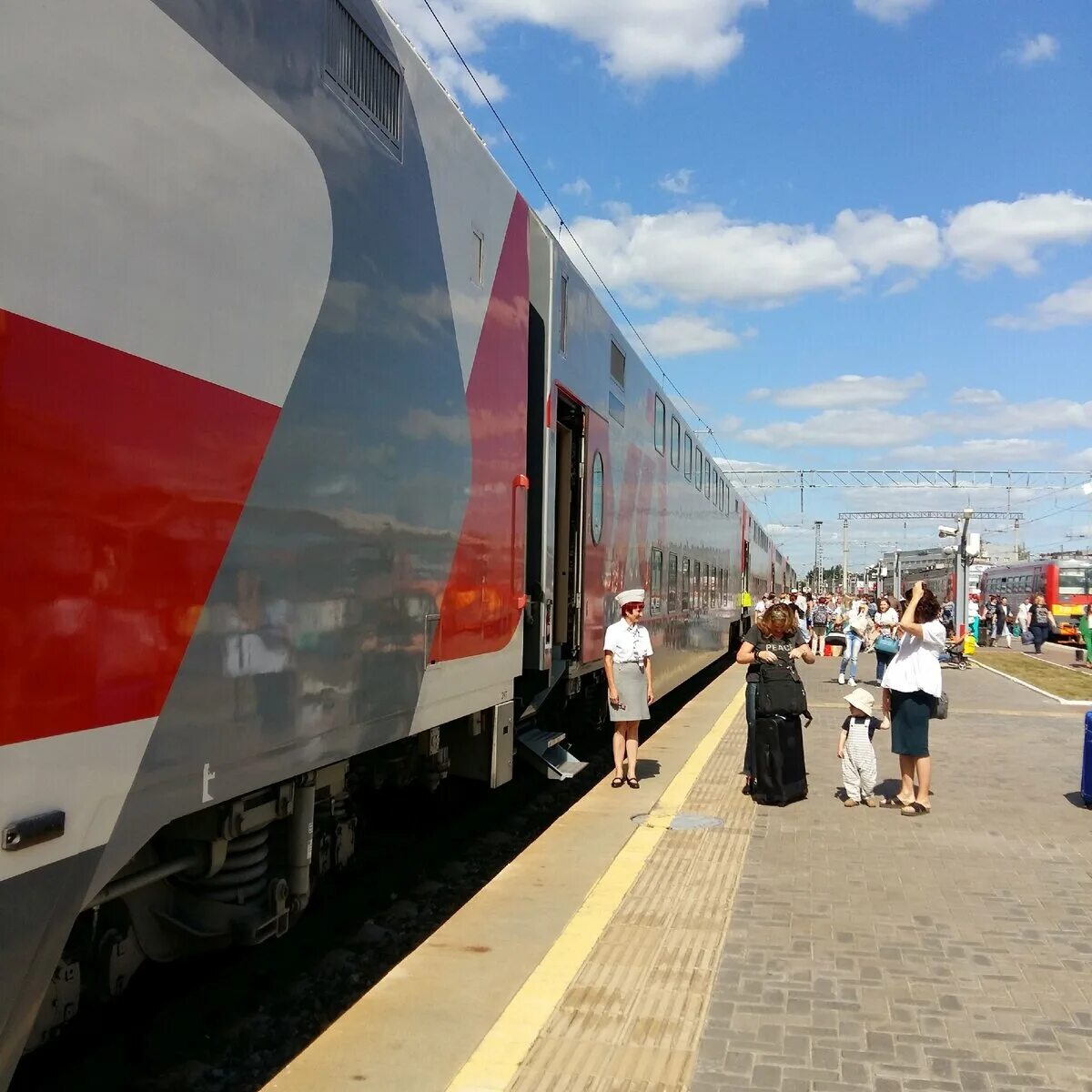 Поезд казань фото Съездил на верхней полке в плацкарте. Мои ощущения Дмитрий Март Дзен