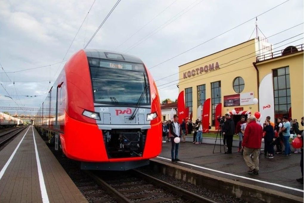 Поезд кострома москва фото В летние месяцы "Ласточки" на маршруте Кострома-Москва будут ходить составами по