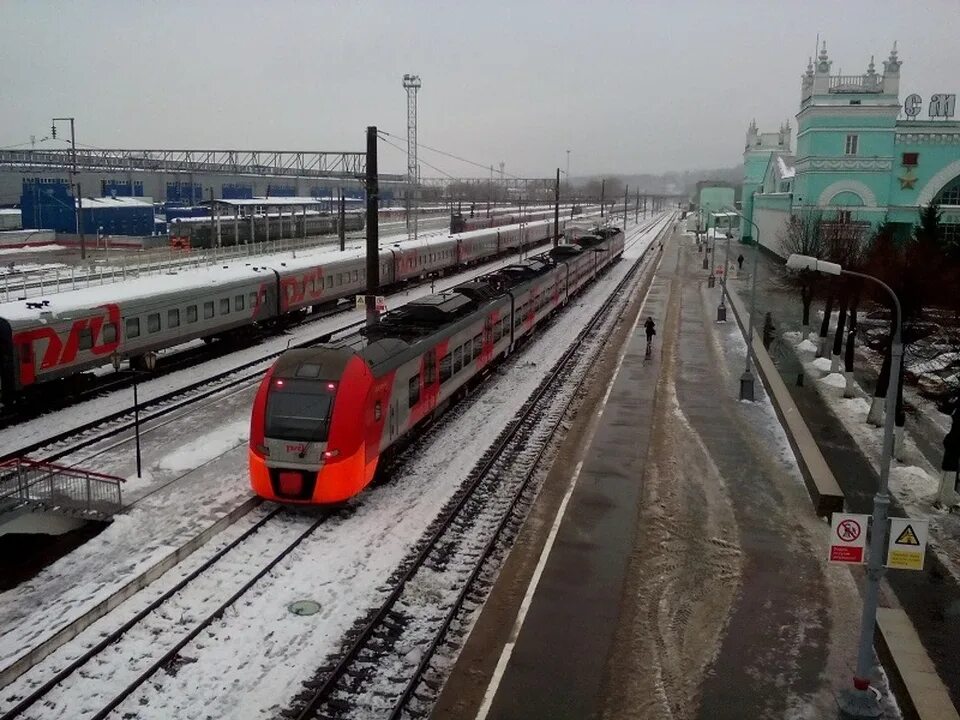 Поезд ласточка в смоленск фото В декабре смоляне смогут на двух "Ласточках" поехать в Белоруссию - KP.RU