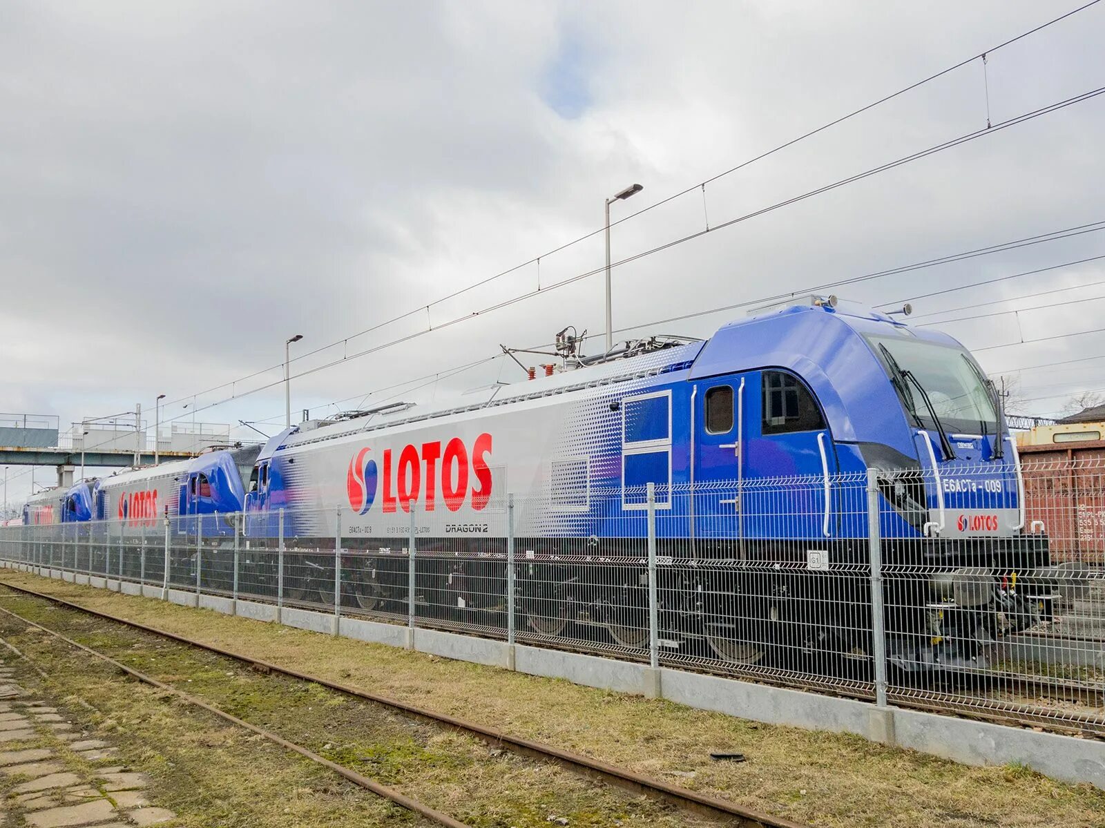 Поезд лотос фото ICYMI: PL / Expert Second round: Lotos Kolej acquires 5 locomotives from Newag #