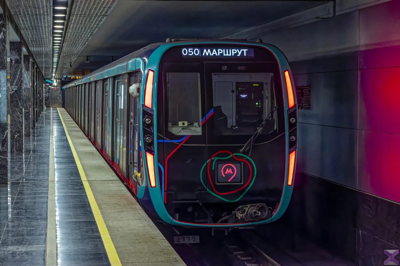 Поезд метро 2020 фото Moskva, 81-775 "Moskva 2020" (OEVRZ) № 75131 - Foto - Linnade elektritransport