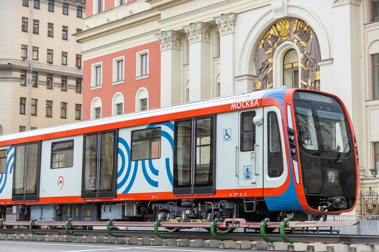 Поезд москва 2026 фото The Moscow Metro will exhibit the innovative Moskva-2020 train on the Moscow Cit