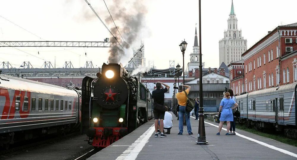 Поезд москва россия фото De Moscou à Pékin, des touristes de 15 pays voyagent dans le "train impérial" ru