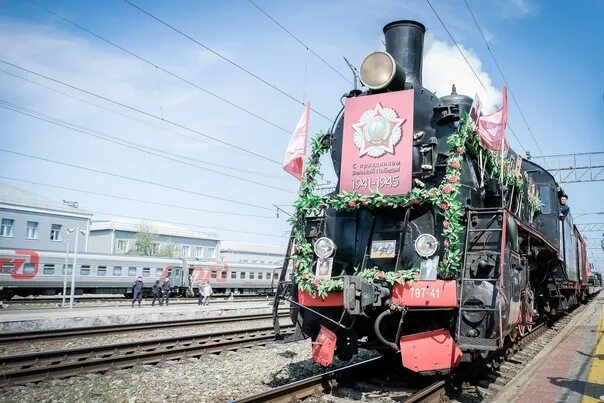 Поезд победы 2024 фото АСТРАХАНЬ ВСТРЕТИЛА РЕТРО-ПОЕЗД ПОБЕДЫ Его праздничный тур, организованный Приво