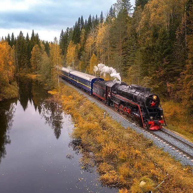 Поезд рускеальский экспресс фото Pin on Breath of autumn