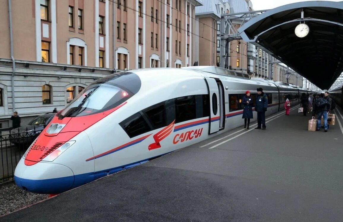 Поезд сапсан санкт петербург фото Дополнительные "Сапсаны" на мартовские праздники запустит РЖД - Общественная пал