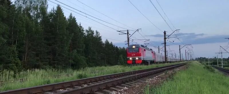 Поезд шексна фото Картинки ПОЕЗД ПЕТЕРБУРГ ШЕКСНА