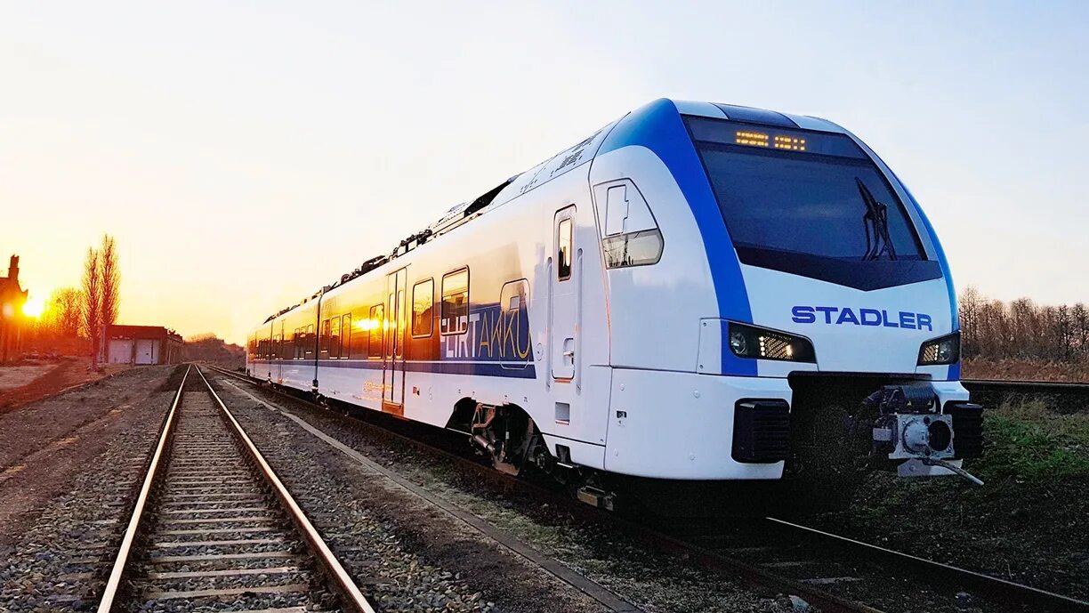 Поезд штадлер фото Stadler поставит в Австрию до 120 контактно-аккумуляторных поездов