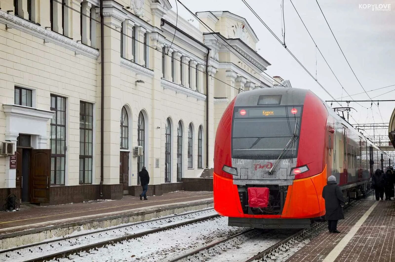 Поезд тула москва фото Научно-практический форум по пригородному железнодорожному сообщению Международн