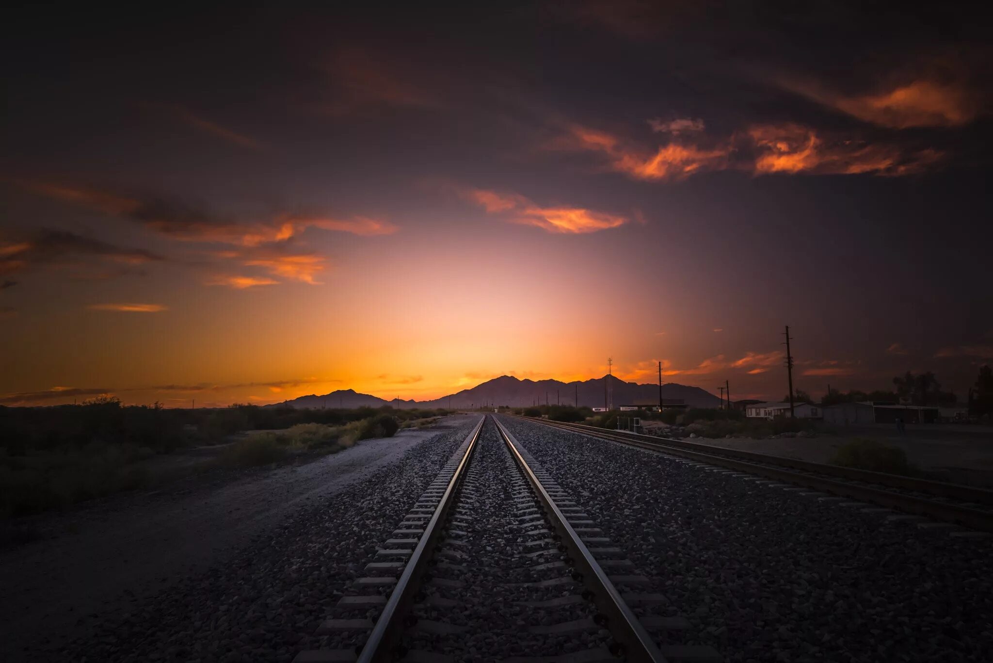 Поезд закат фото Wallpaper : sunlight, sunset, sky, photography, railway, house, sunrise, evening