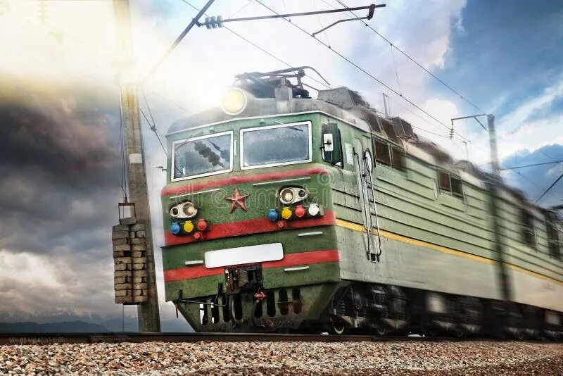 Поезд звезда фото USSR Electrical Green Train with Star Stock Photo - Image of railroad, space: 20