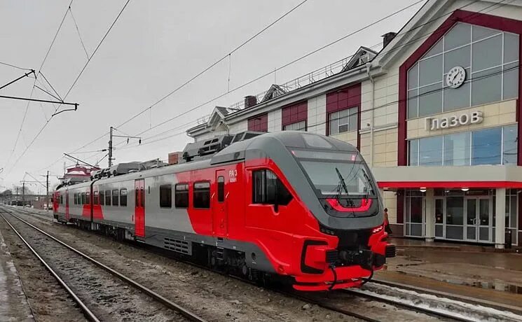 Поезда фото ижевск С начала года новой техникой освоено уже четыре маршрута Train, Ima, Vehicles