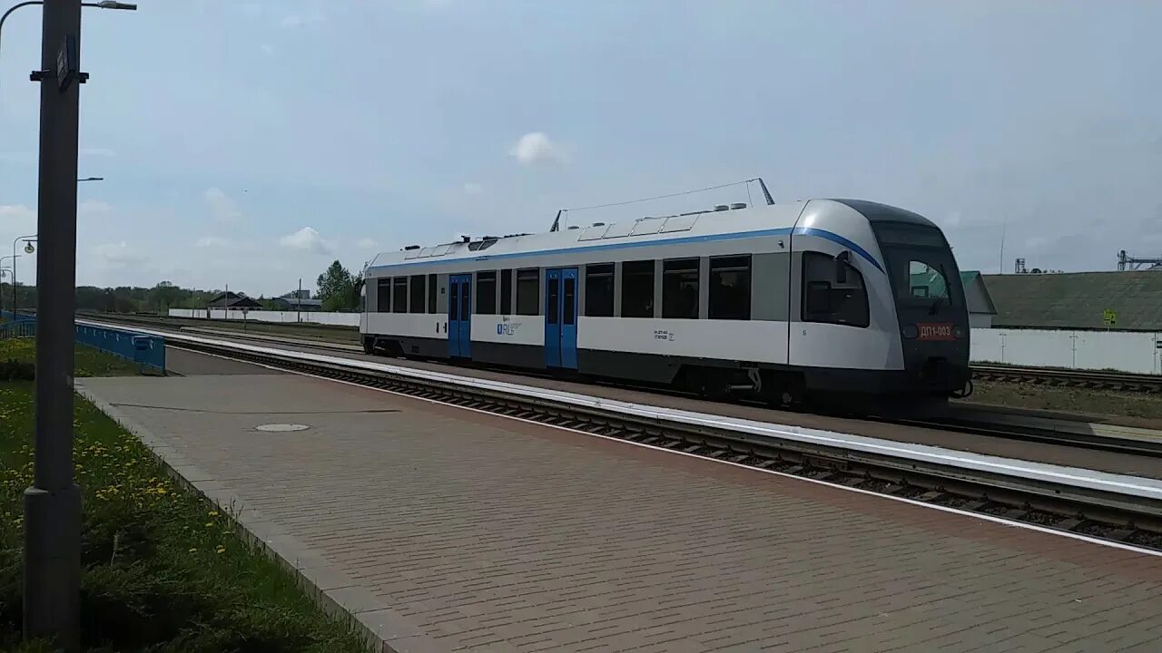 Поезда гомель фото Mahilev - Gomel train departing from Bykhov. Отправление поезда из Быхова - YouT