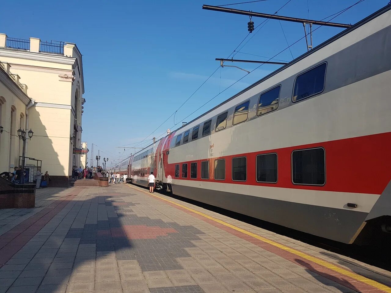 Поезда воронежа фото СМИ: двухэтажный поезд "Москва-Воронеж" сбил человека