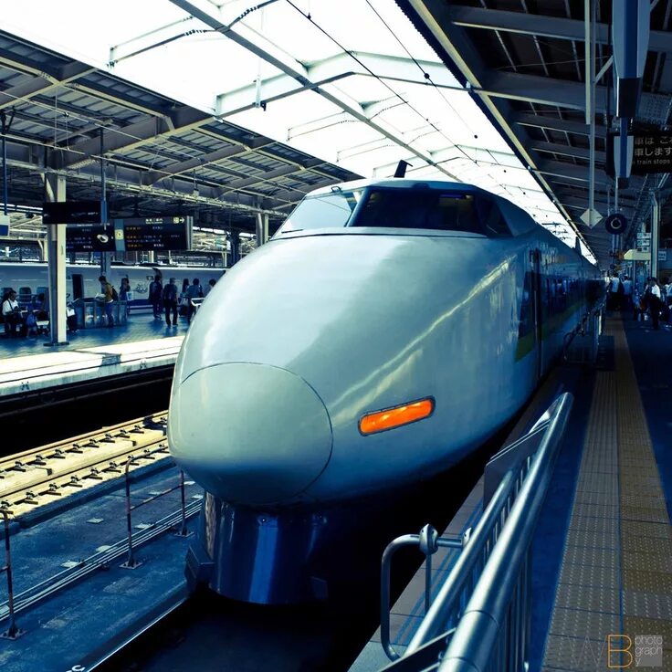 Поезда японии фото Shinkansen Japan train, Train, Railroad tracks