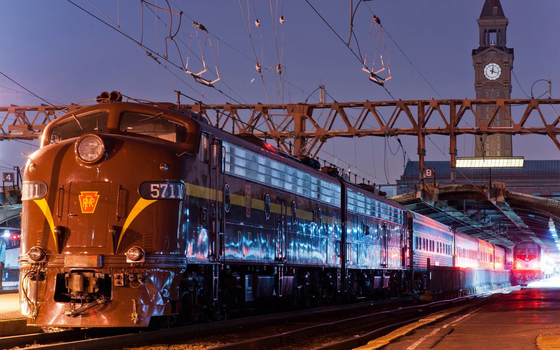 Поезда железнодорожные фото Wallpaper : night, train, evening, locomotive, electricity, track, metropolitan 