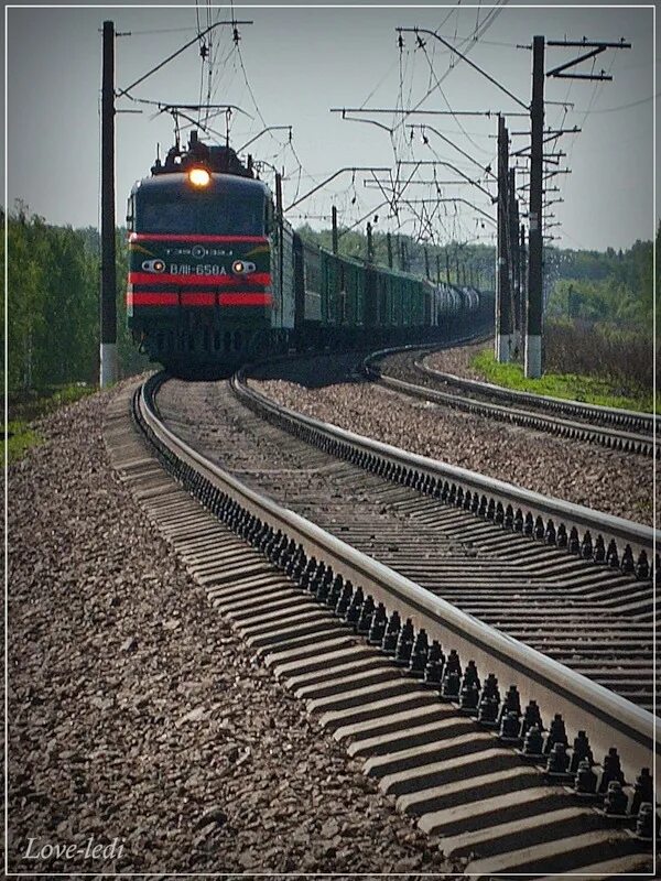 Поезда железнодорожные фото Поезд и рельсы (Светлана Кременецкая) / Проза.ру