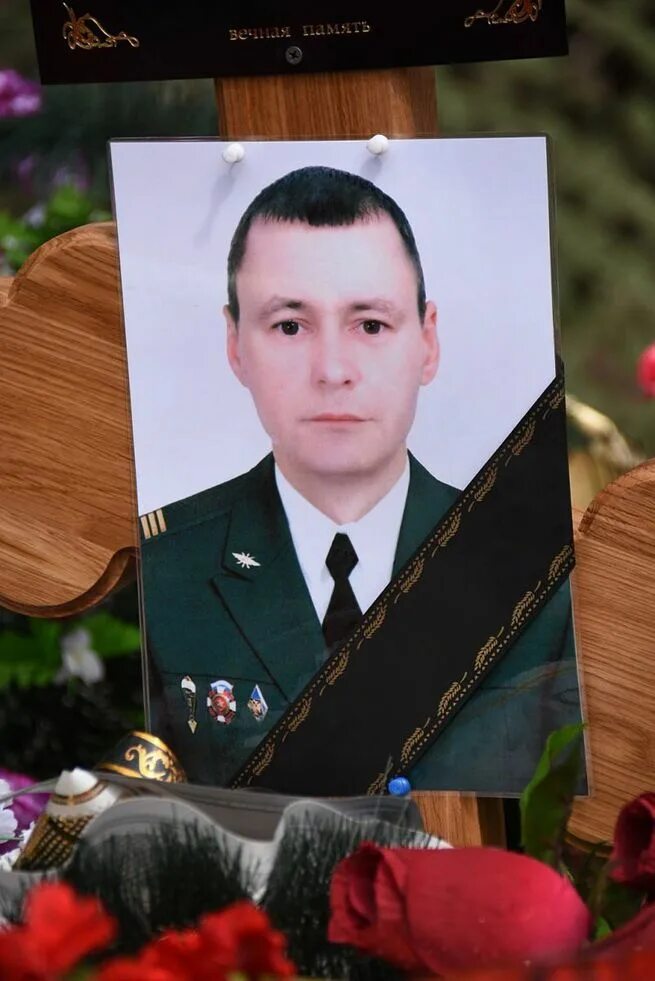 Погибшие в 6 фото Супруга погибшего в Сирии воронежца А.Ерыгина: "Антон говорил, что он бессмертны