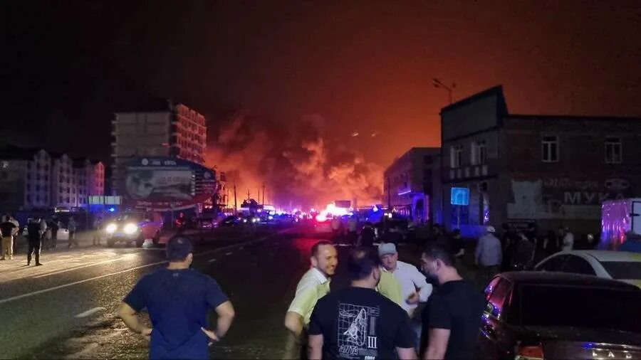 Погибшие в махачкале фото Число погибших в результате взрыва в Махачкале увеличилось до шести Новости обще